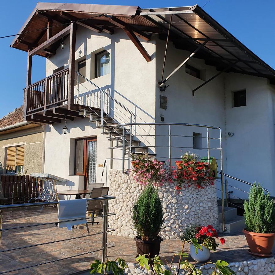דירות טורדה Casa Orsi מראה חיצוני תמונה